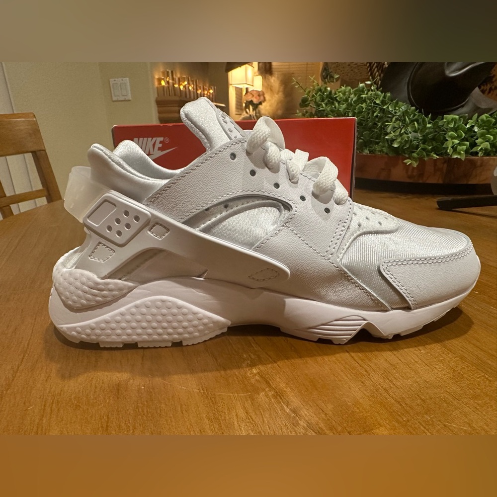 W NIKE AIR HUARACHE